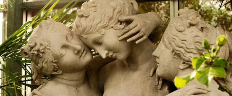Home 144 post estatuas jardim final